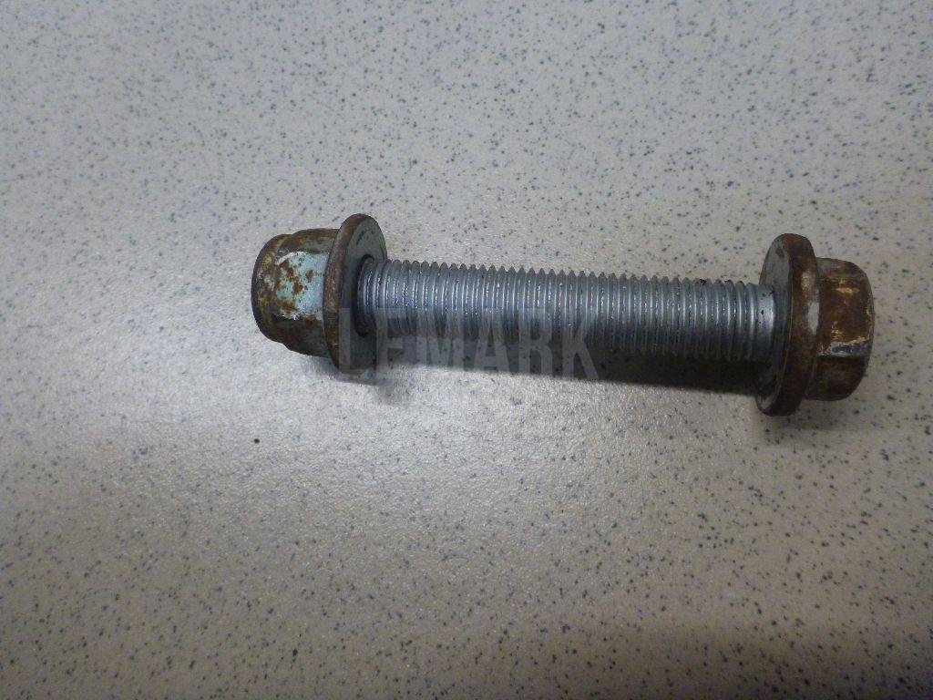Болт заднего рычага