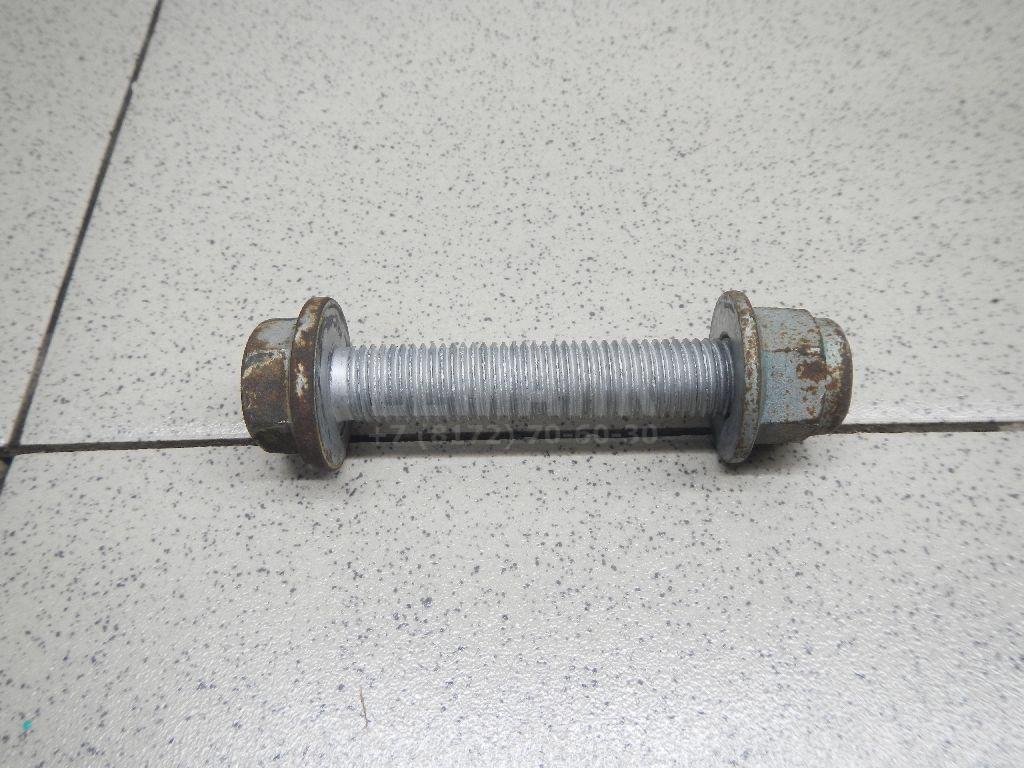 Болт заднего рычага