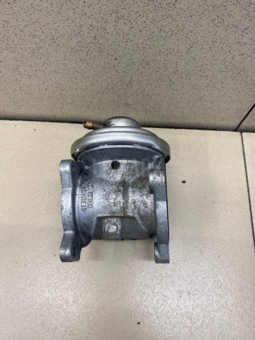 Клапан рециркуляции выхлопных газов