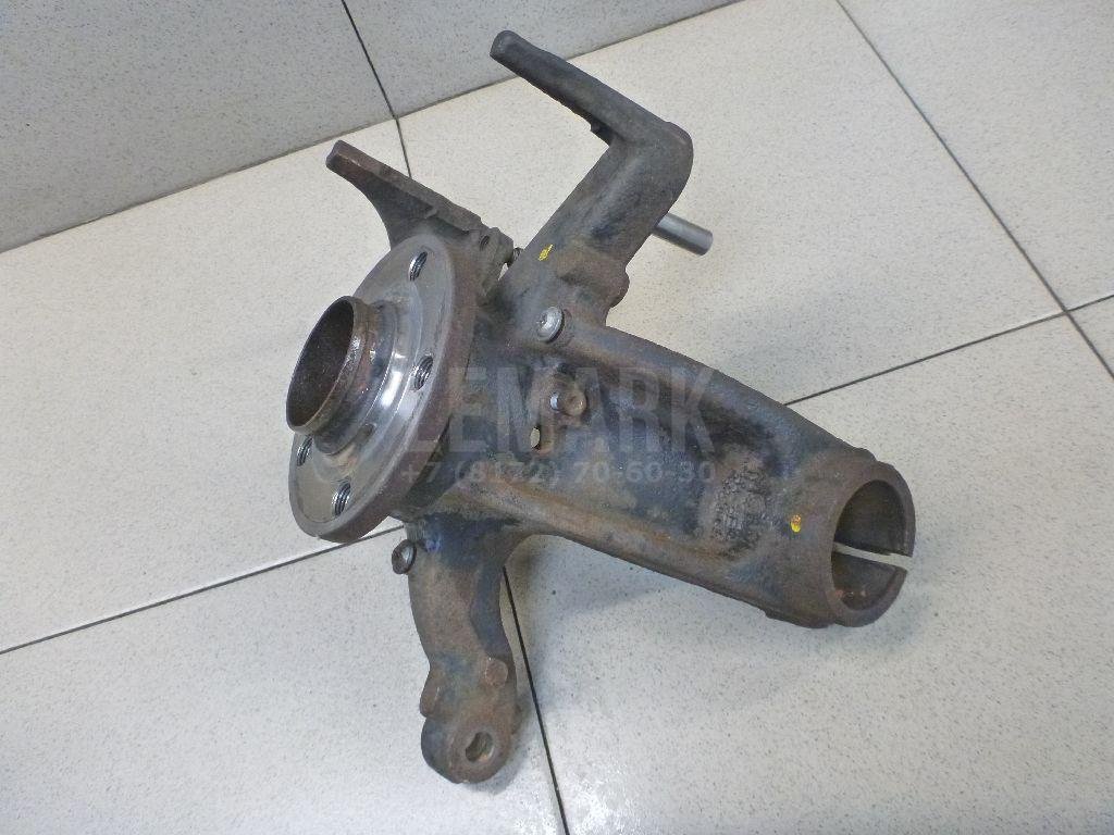 Кулак поворотный передний левый