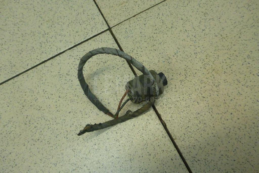 Патрон габаритного фонаря