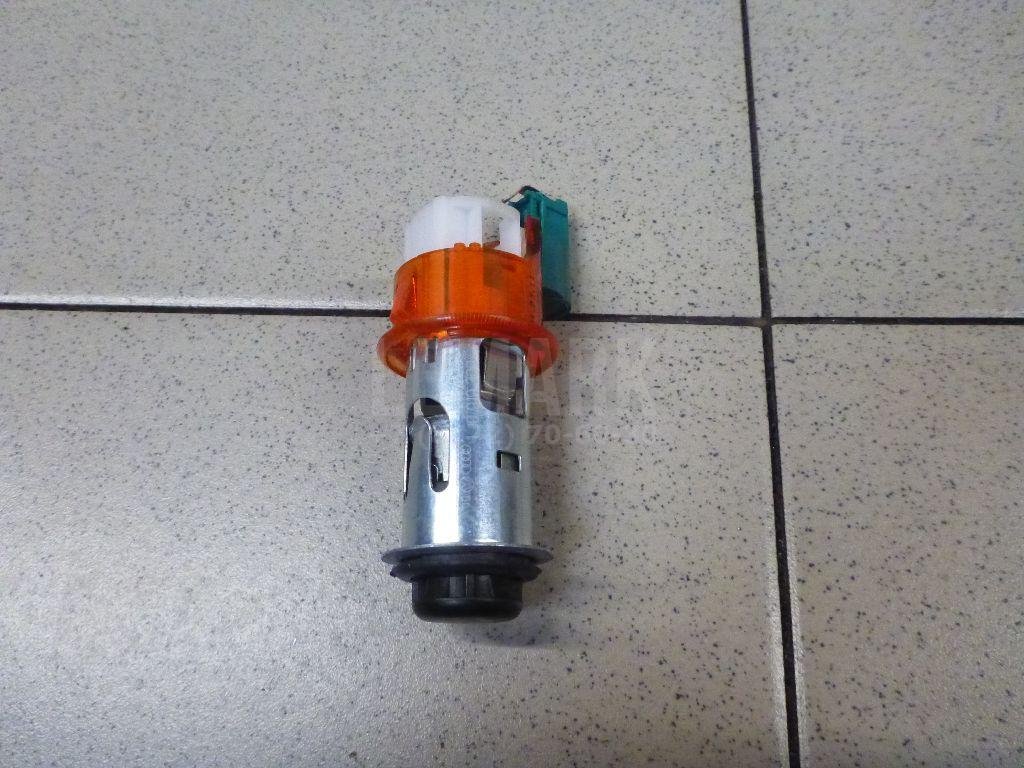 Гнездо прикуривателя