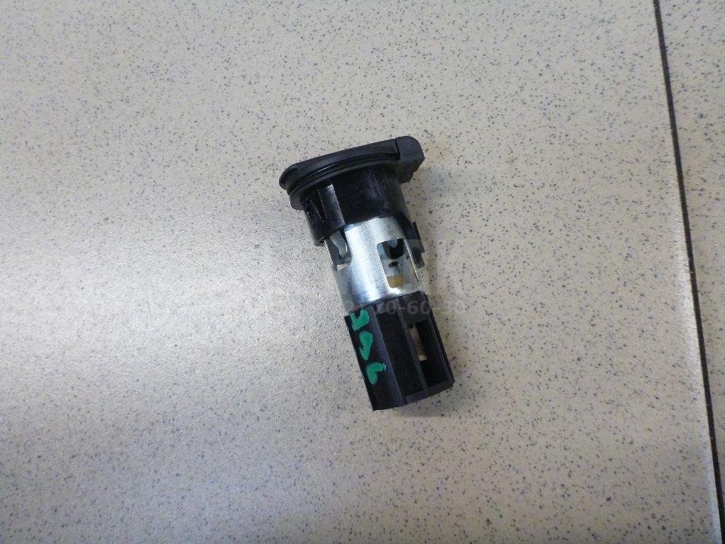 Гнездо прикуривателя