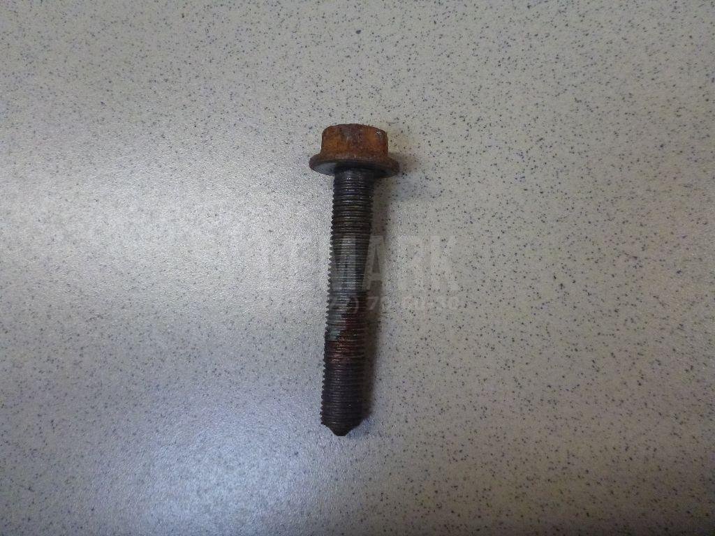 Болт заднего рычага