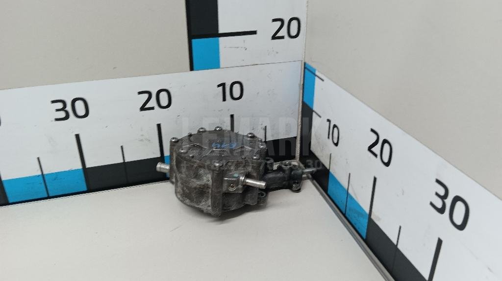 Насос вакуумный