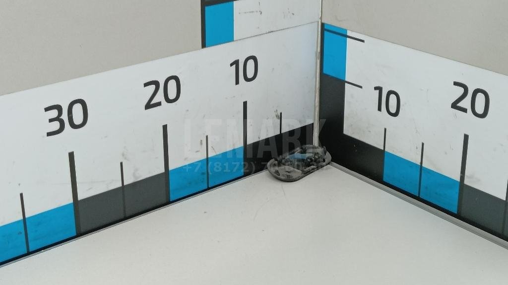 Форсунка омывателя лобового стекла