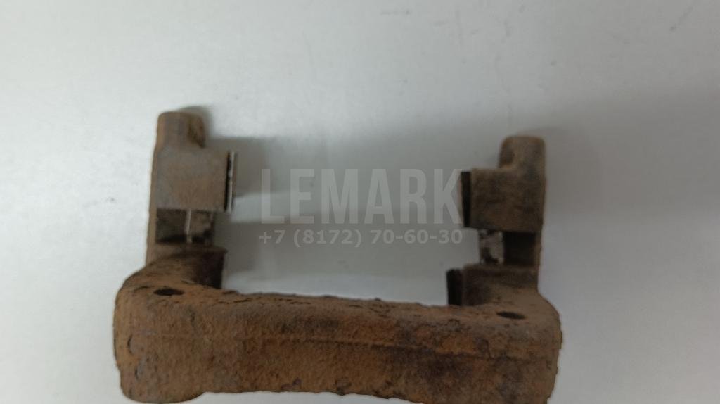 Скоба суппорта заднего левого