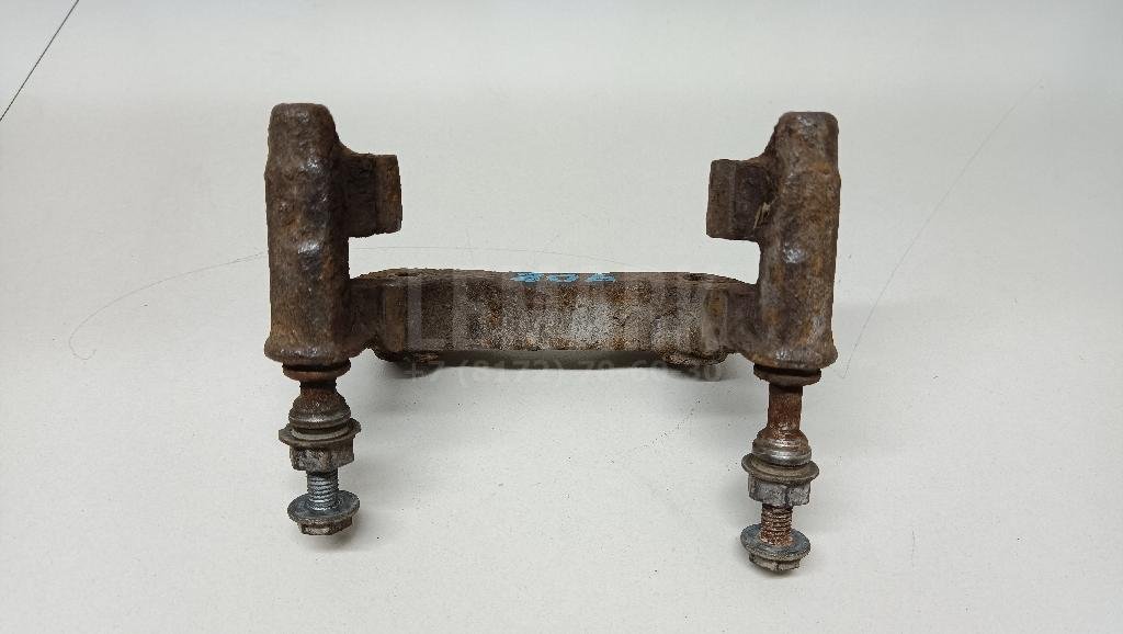 Скоба суппорта заднего левого