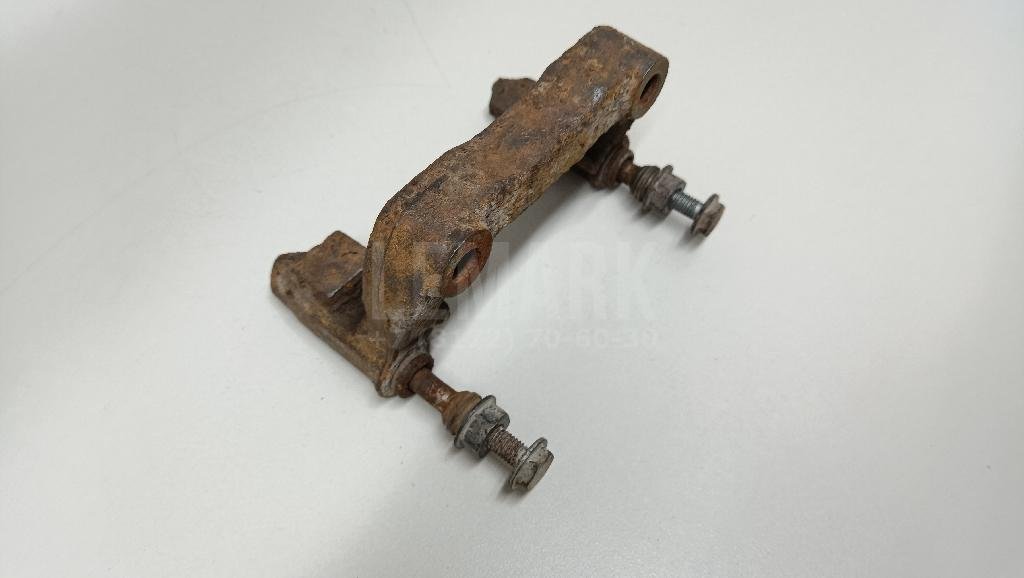 Скоба суппорта заднего левого