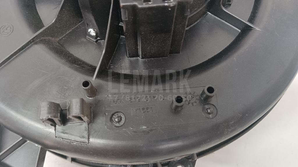 Моторчик отопителя