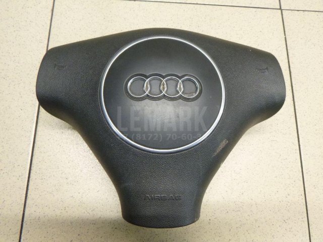 Подушка безопасности в рулевое колесо