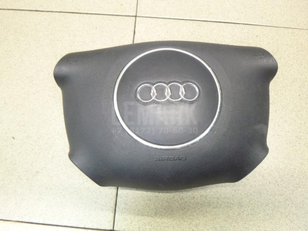 Подушка безопасности в рулевое колесо