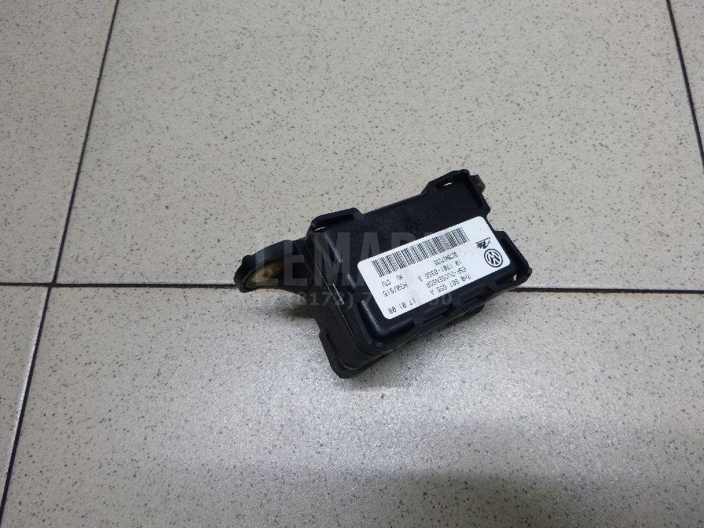 Датчик ускорения