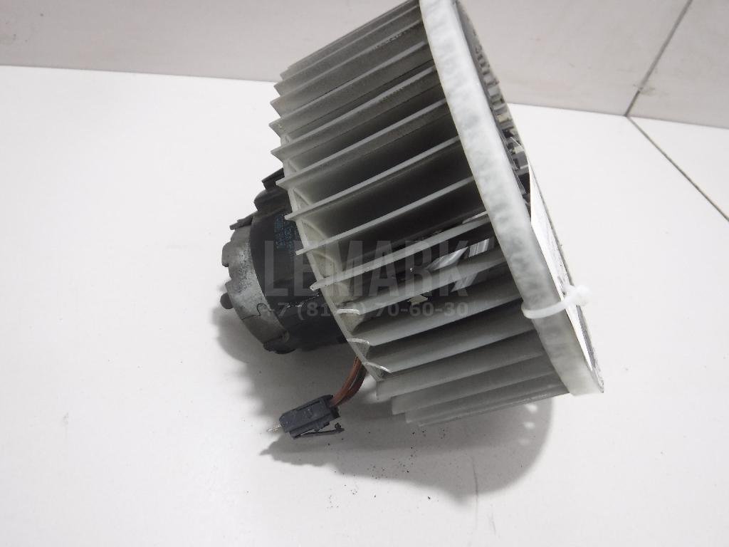 Моторчик отопителя