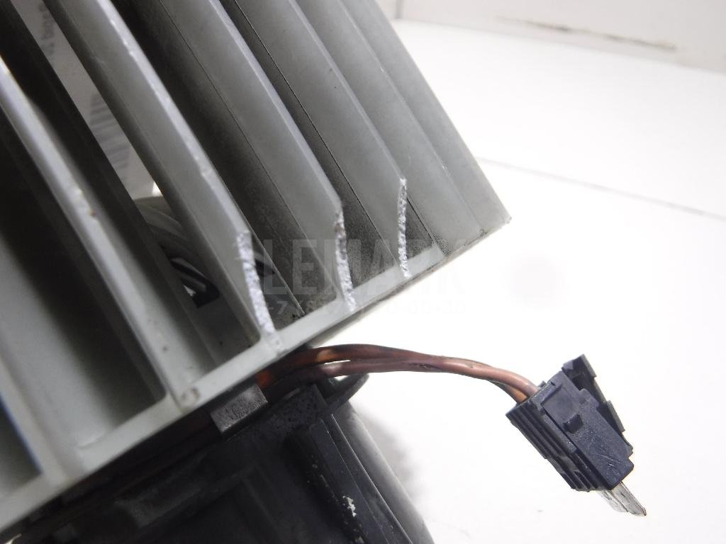 Моторчик отопителя