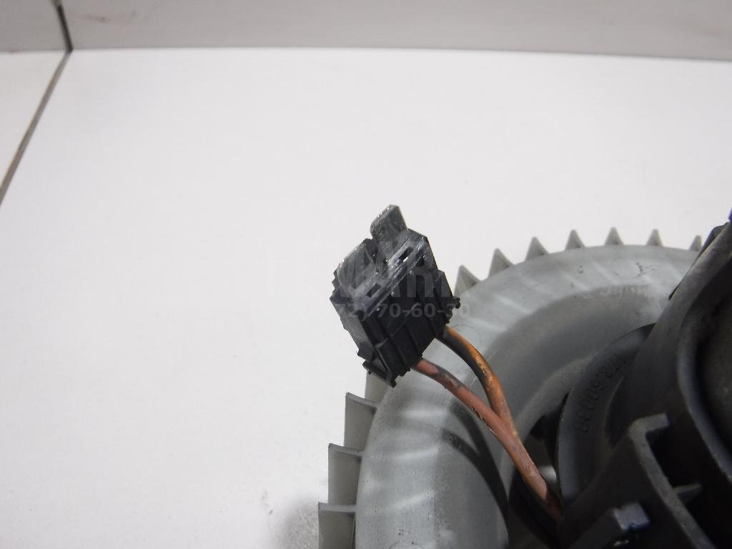 Моторчик отопителя