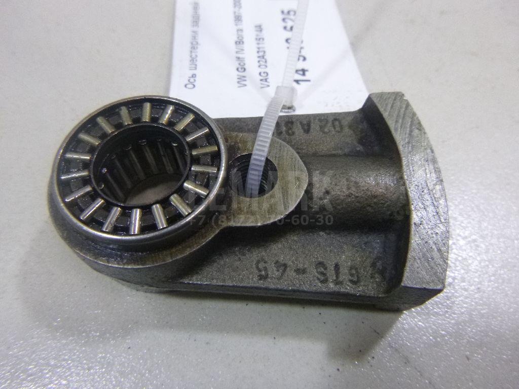 Ось шестерни задней передачи