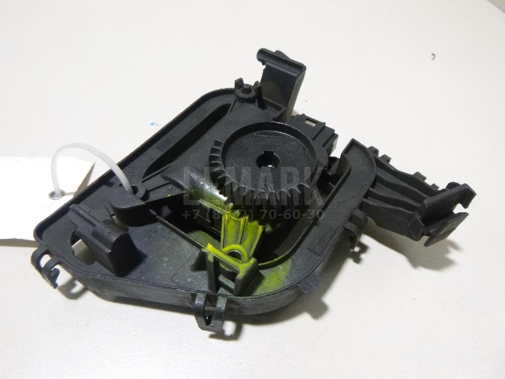 Моторчик заслонки отопителя