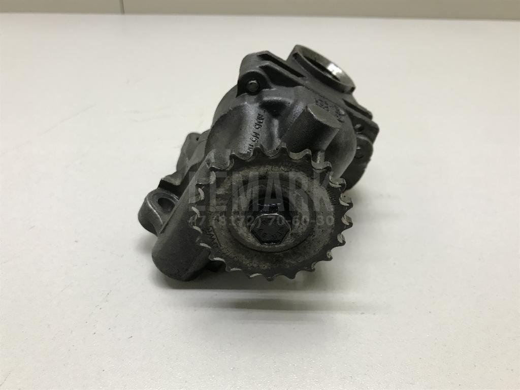 Насос масляный для  Audi A4 [B9] 2015