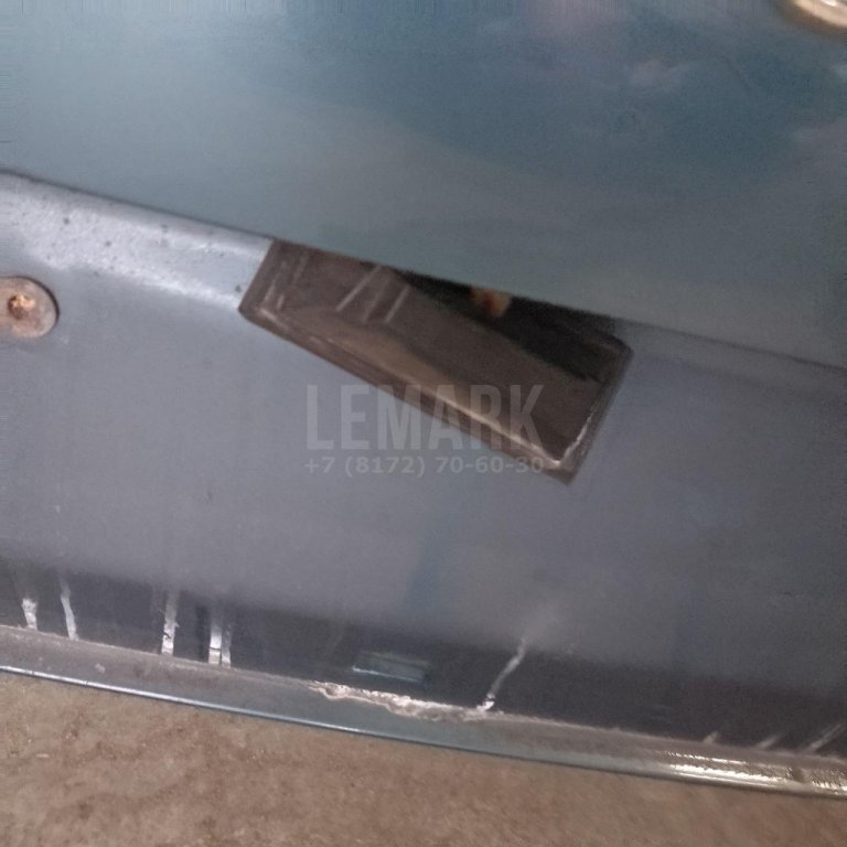 Дверь багажника со стеклом