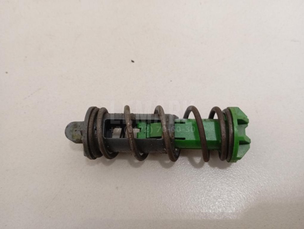 Пружина педали сцепления