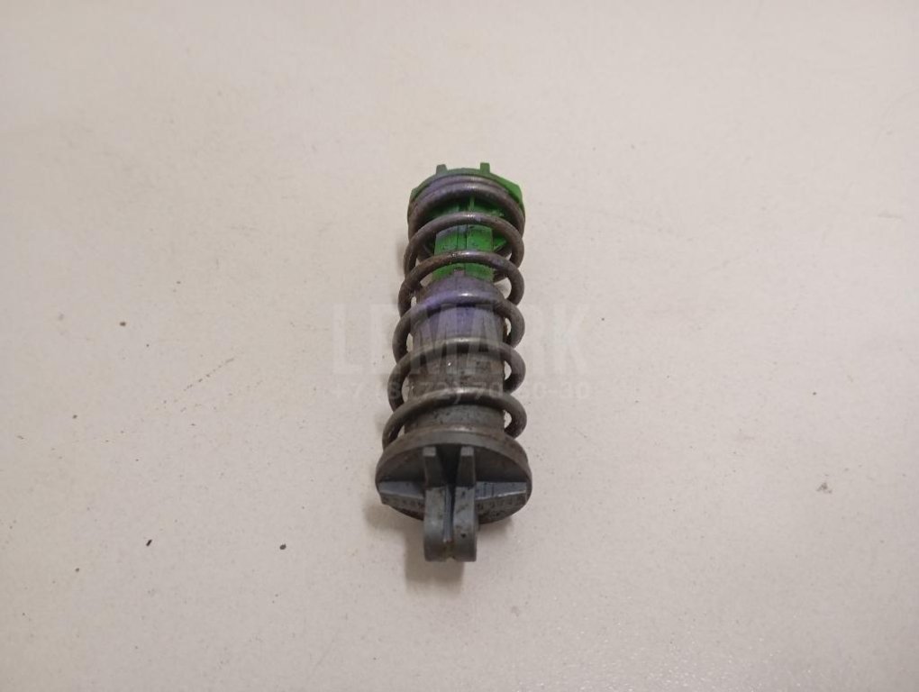 Пружина педали сцепления