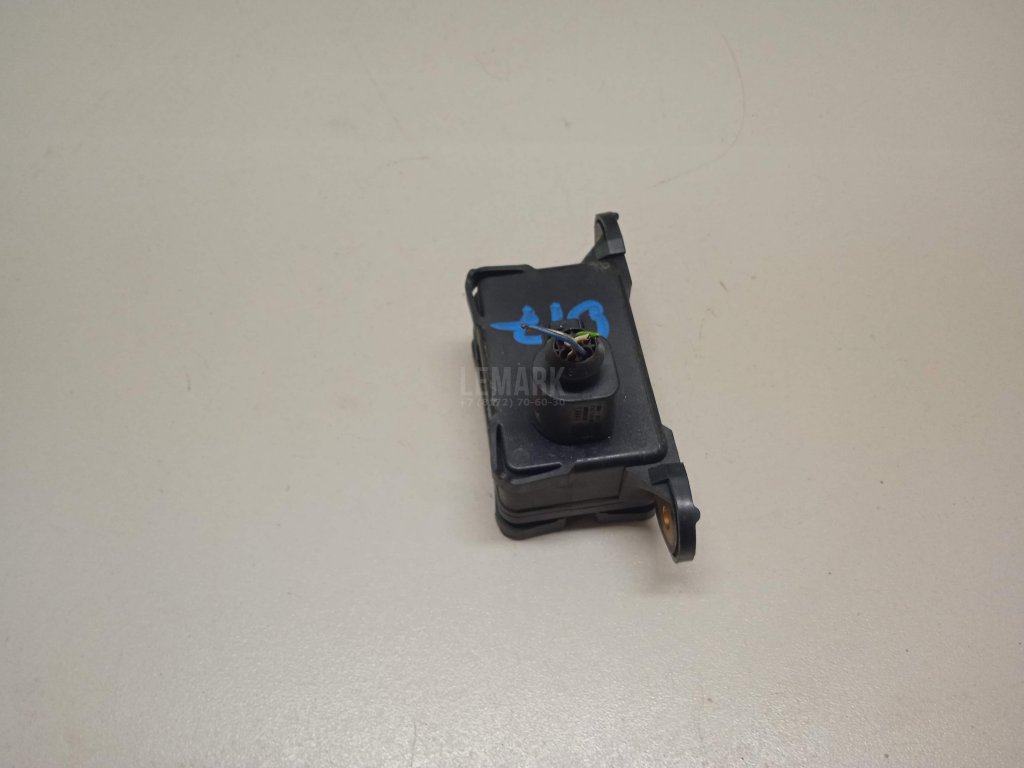 Датчик ускорения