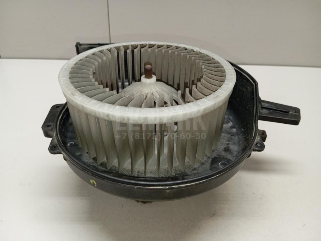 Моторчик отопителя