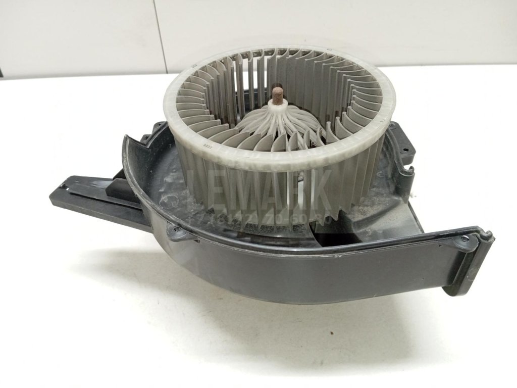 Моторчик отопителя