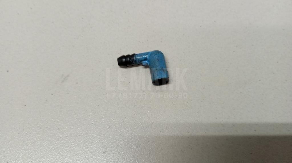 Тройник омывателя фар