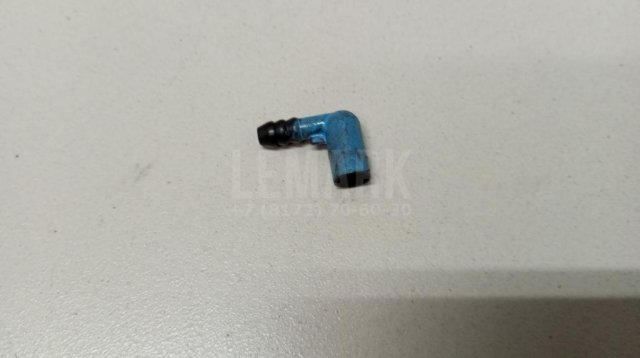 Тройник омывателя фар