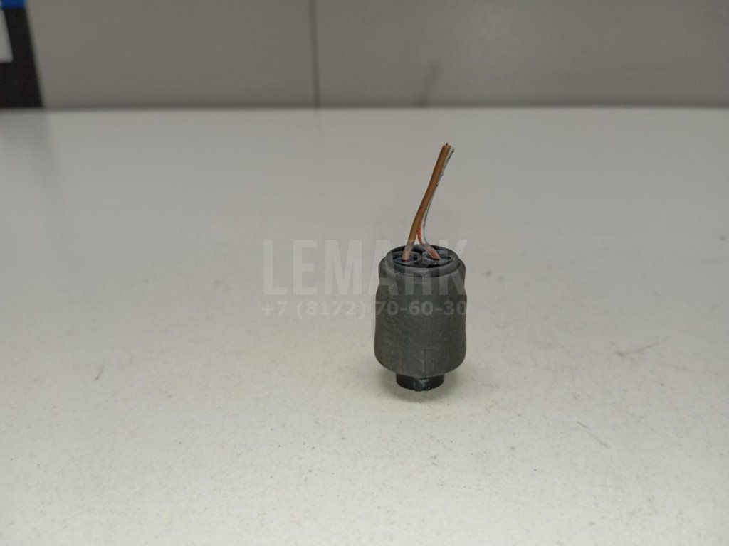 Патрон габаритного фонаря