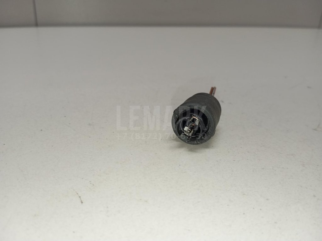 Патрон габаритного фонаря