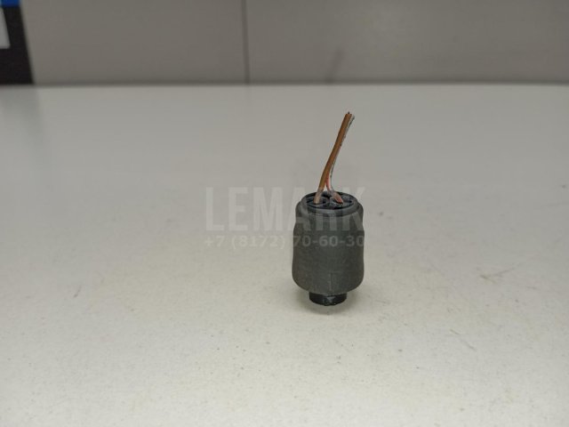 Патрон габаритного фонаря