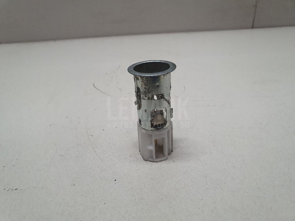 Гнездо прикуривателя