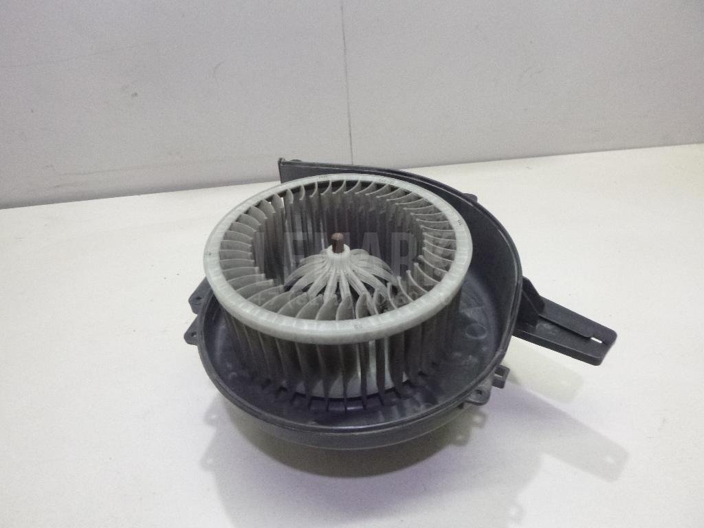 Моторчик отопителя