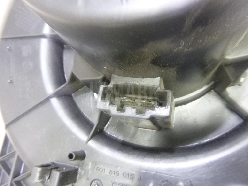 Моторчик отопителя