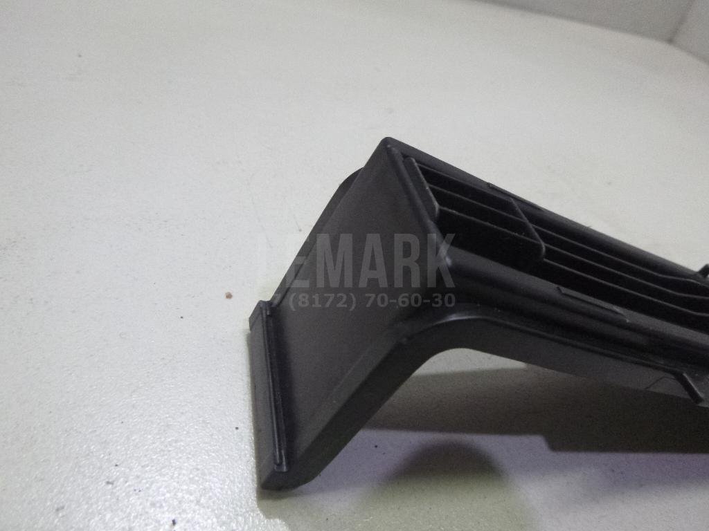 Крышка салонного фильтра