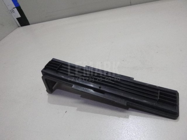 Крышка салонного фильтра