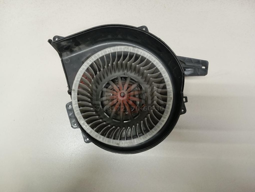 Моторчик отопителя для  Audi 100 [C4] 1991-1994