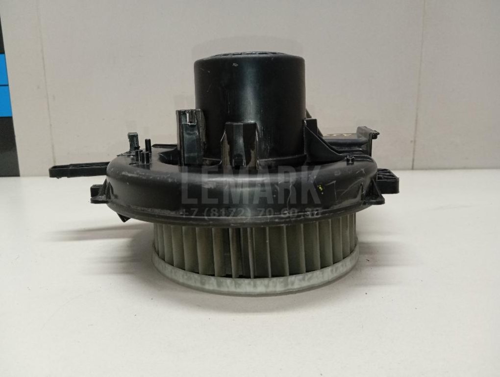 Моторчик отопителя для  Audi 100 [C4] 1991-1994