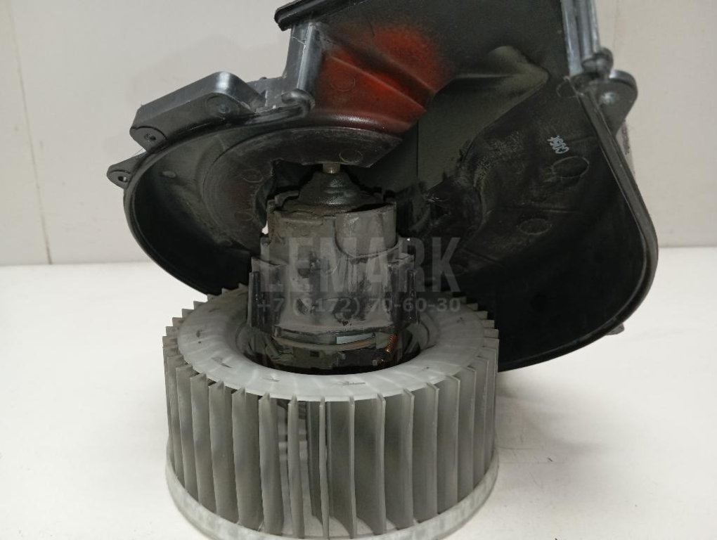 Моторчик отопителя для  Audi 100 [C4] 1991-1994