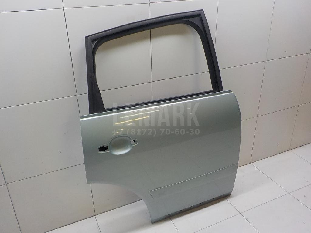 Дверь задняя правая
