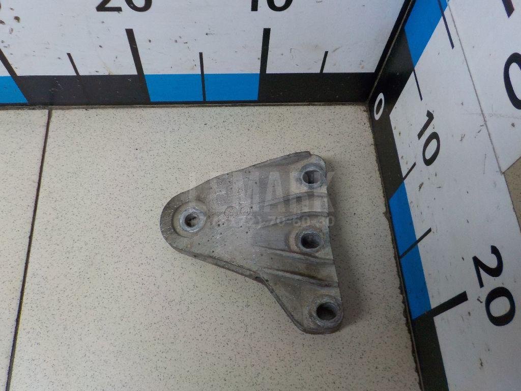 Кронштейн опоры двигателя для  Audi A3 [8P1] 2003-2013