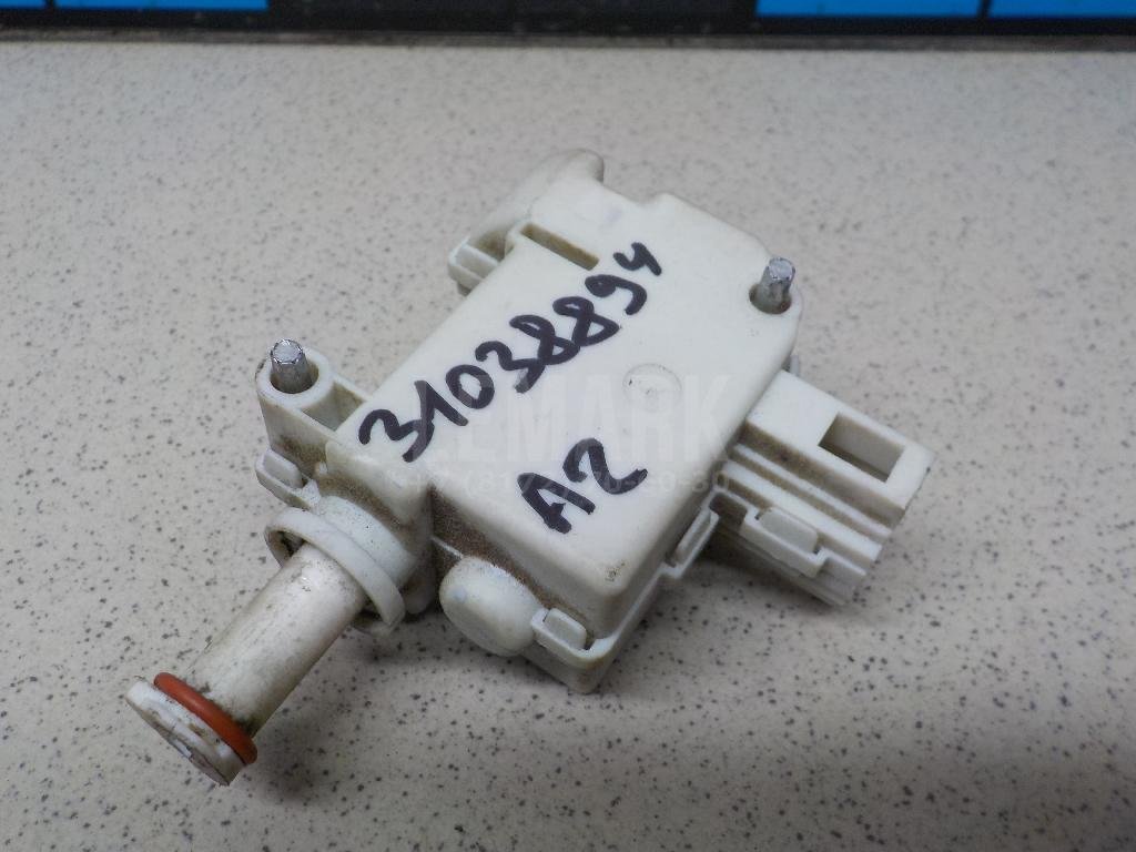 Активатор замка крышки бензобака