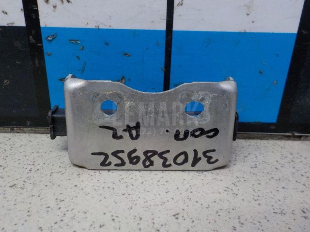 Кронштейн (сопут. товар)