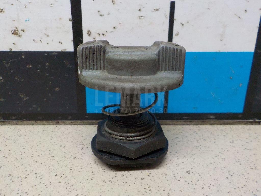 Защелка держателя капота