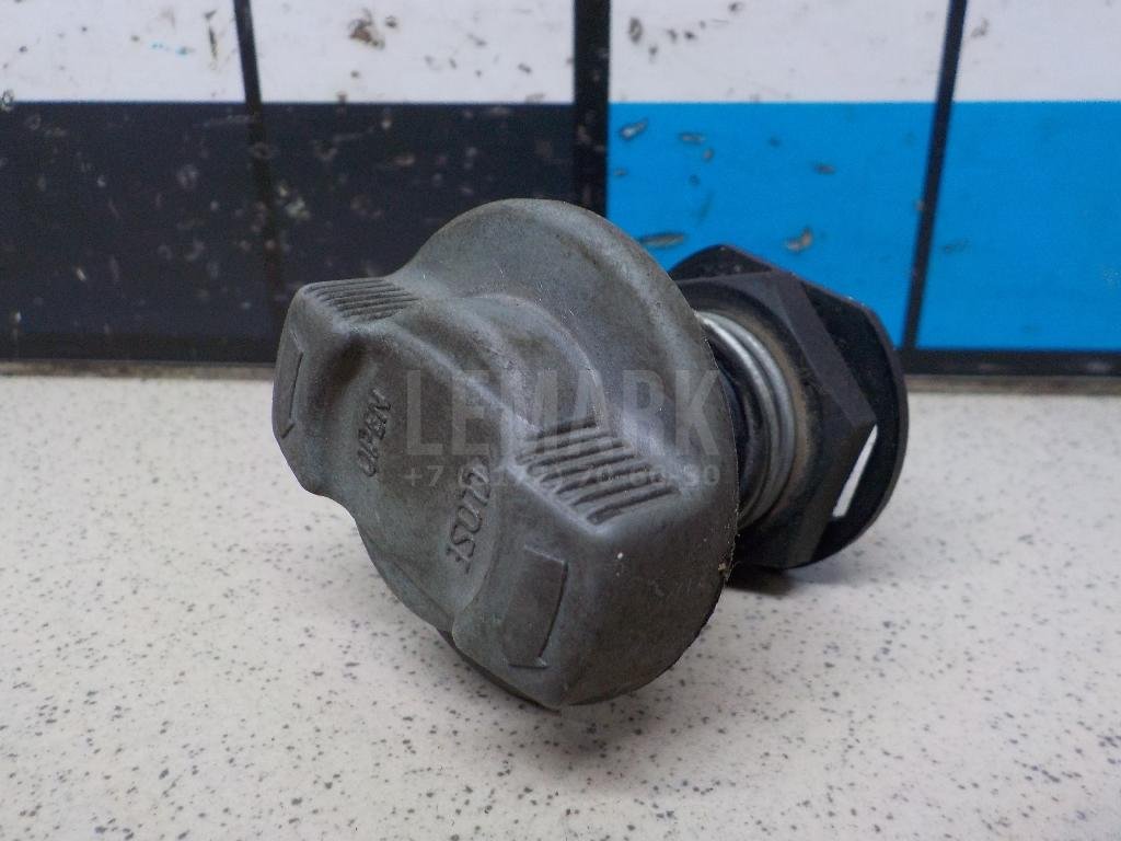 Защелка держателя капота