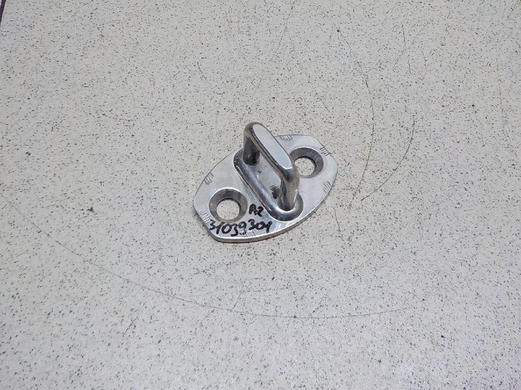 Ответная часть замка двери