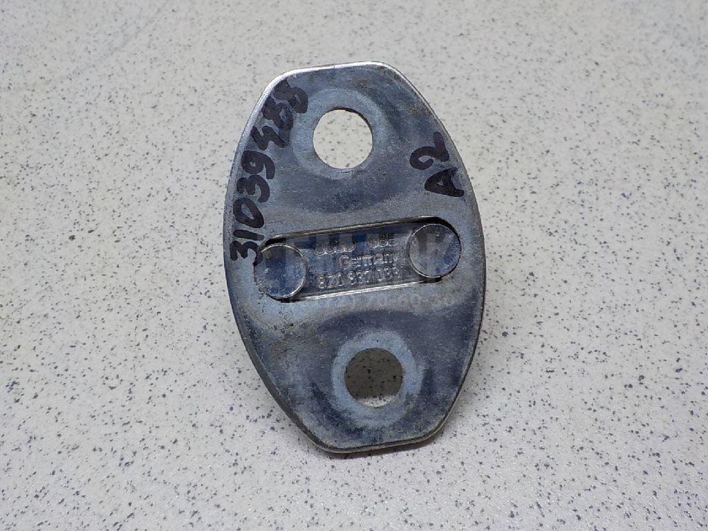 Ответная часть замка двери